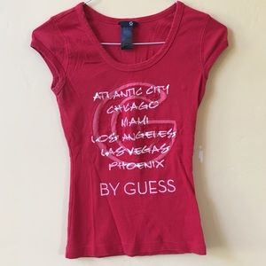 🌸Red guess t shirt🌸